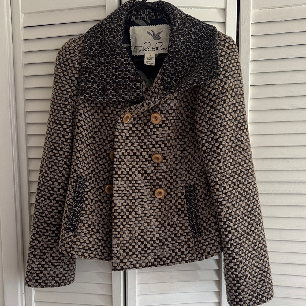 Tabitha Two-Tone Textured Double-Breasted Peacoat in Navy and Beige